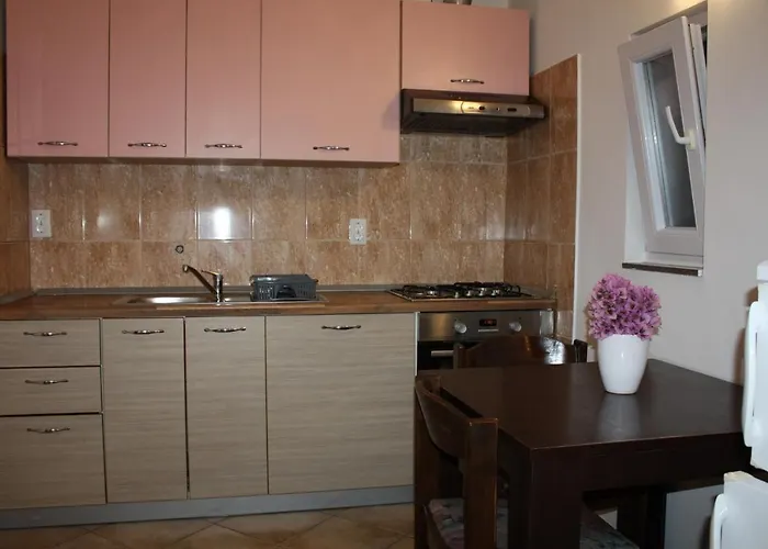 With Parking Space - 21605 شقة *